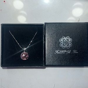 beautiful necklace- pink stone